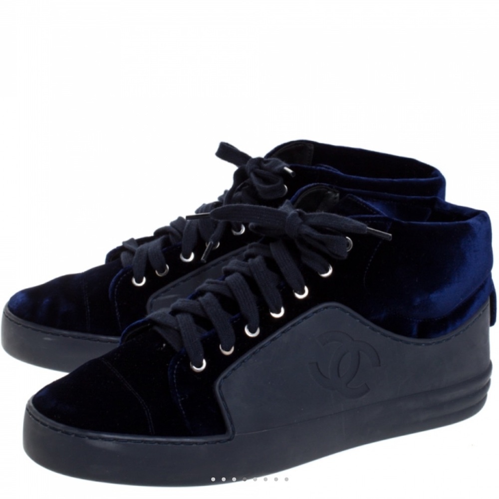 Authentic Chanel Shoes.